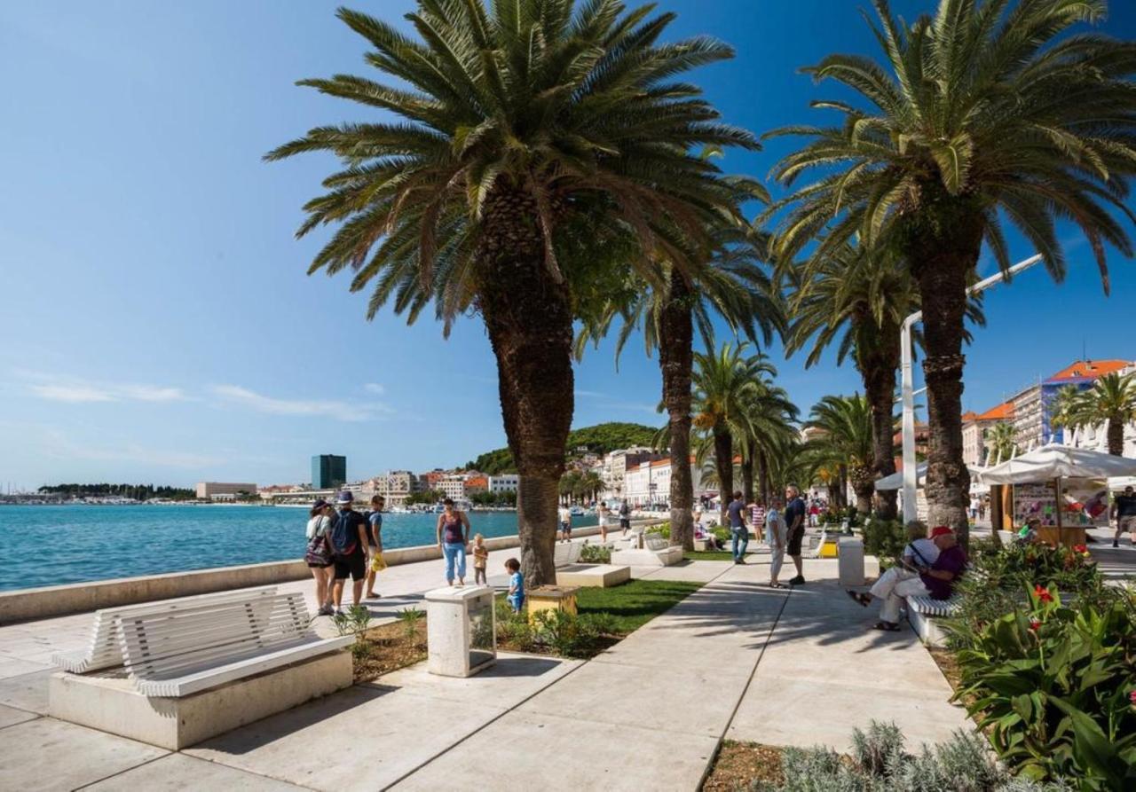 Awesome Stone House Hotell Split Exteriör bild