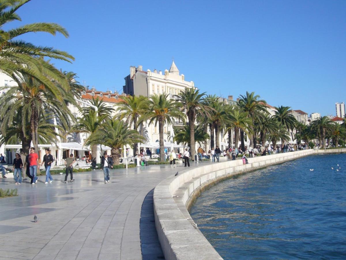 Awesome Stone House Hotell Split Exteriör bild