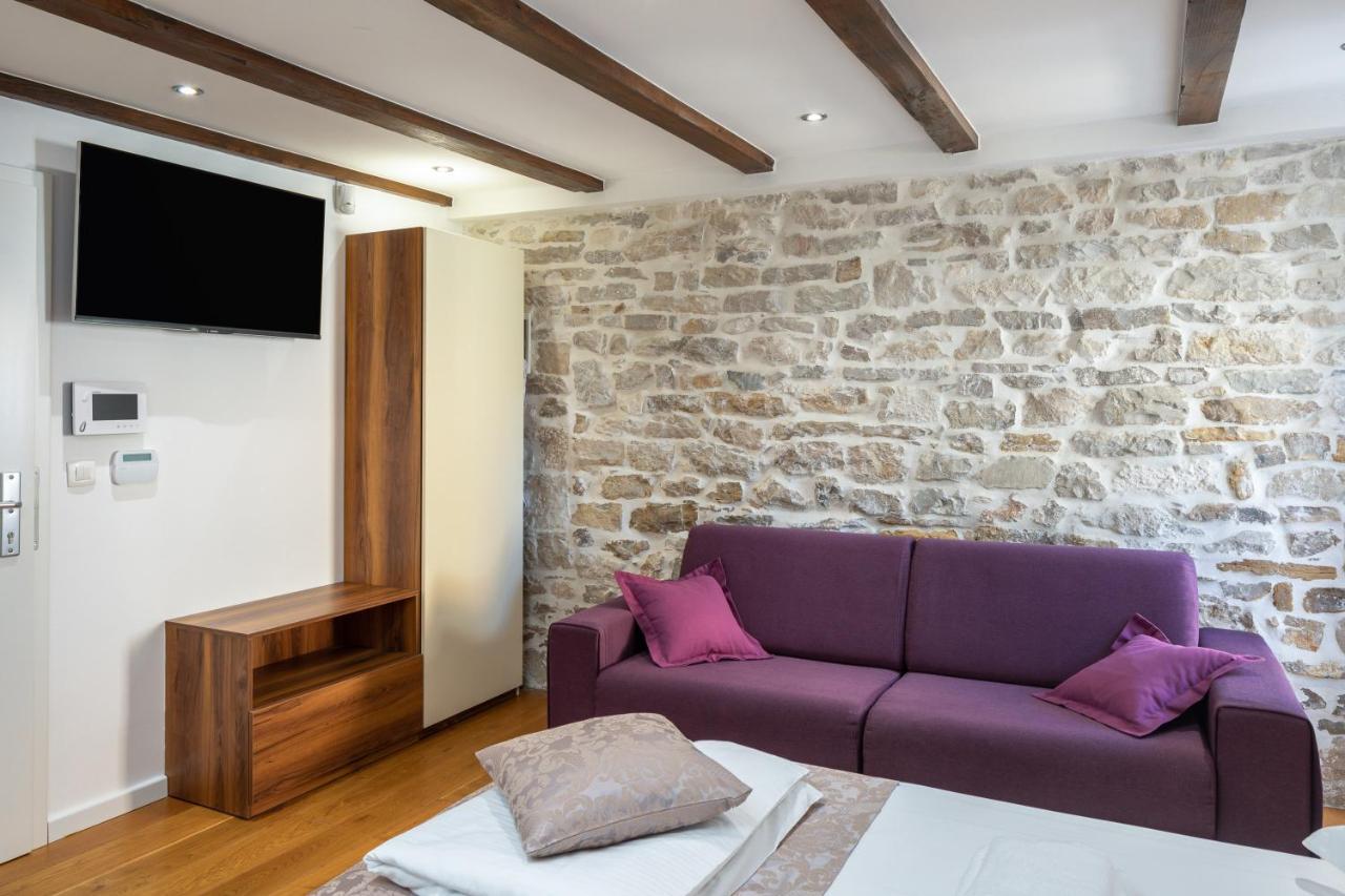 Awesome Stone House Hotell Split Exteriör bild