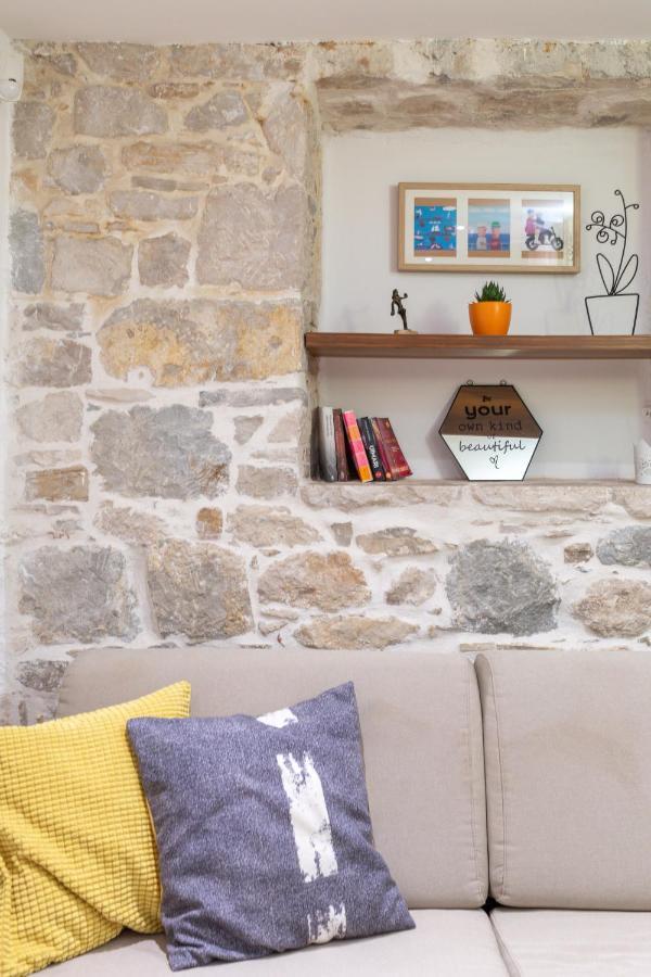 Awesome Stone House Hotell Split Exteriör bild