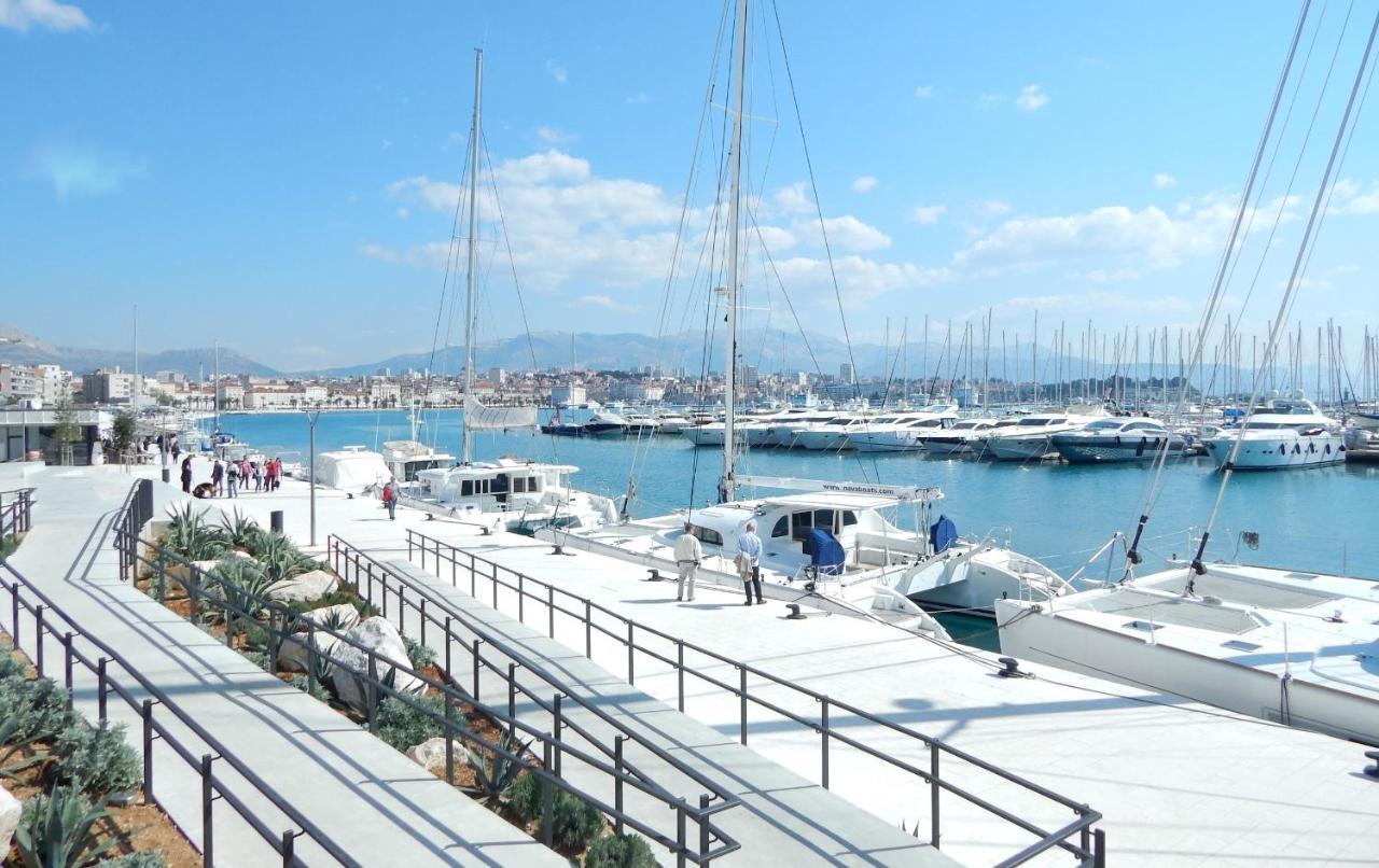 Awesome Stone House Hotell Split Exteriör bild